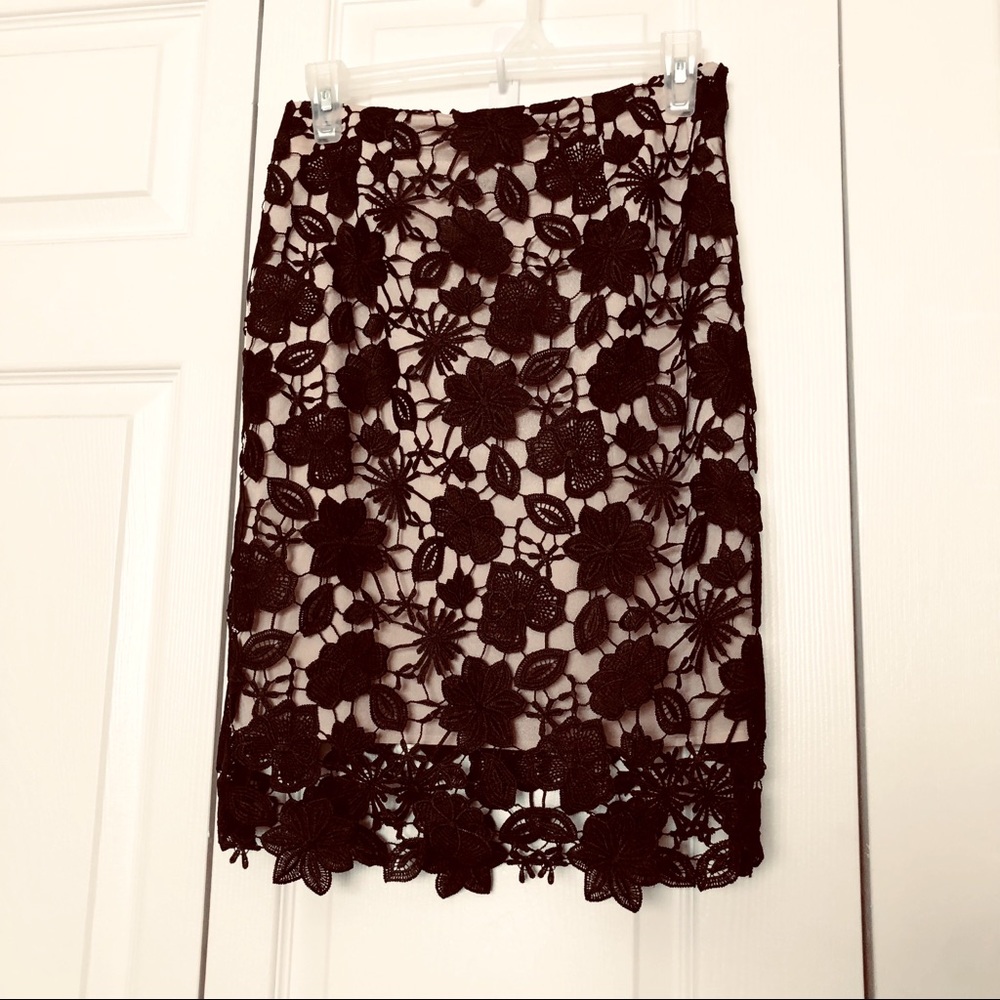 Lucy Paris Elegant Black Crochet Overlay Pencil Skirt